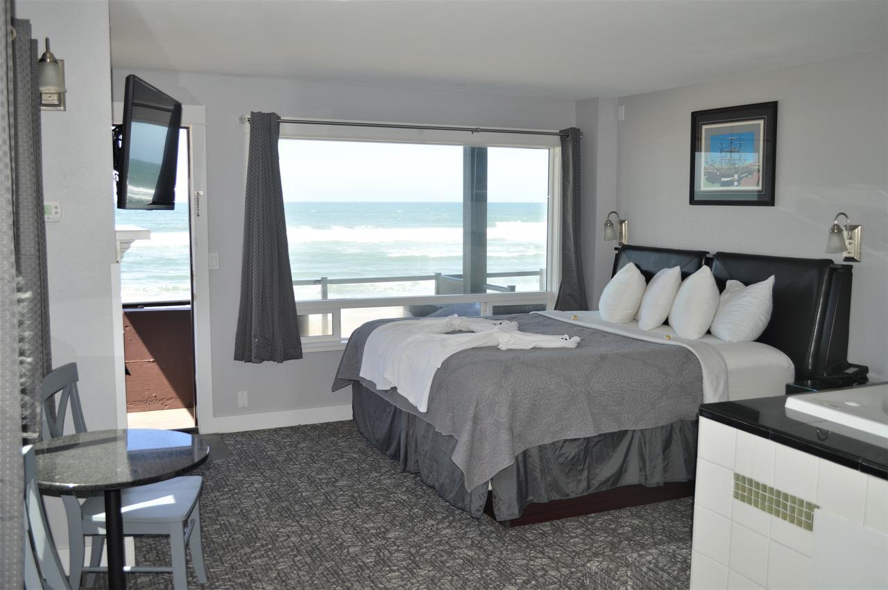 Beachfront Manor Hotel Линкольн-Сити Экстерьер фото